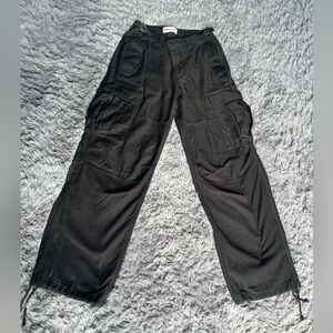 NWOT Aritizia TNA supply cargo pants